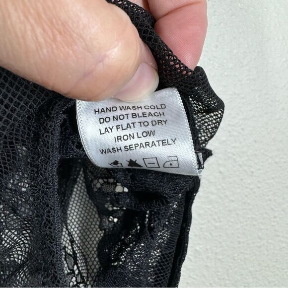 NBD x Revolve Freya Bodysuit Sheer Black Floral Lace Sleeveless Ruffle Medium - Picture 8 of 8